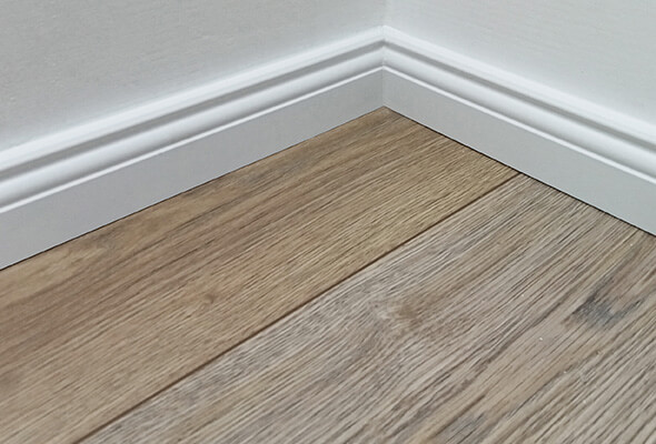 Szegélyezett padló Veszprém