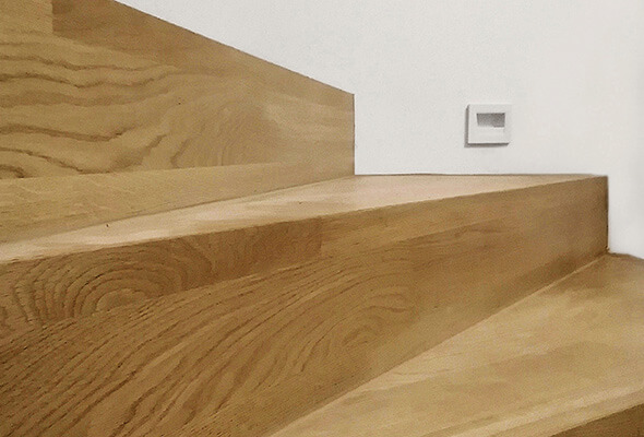 Szalagparketta lépcső Nemesvámos